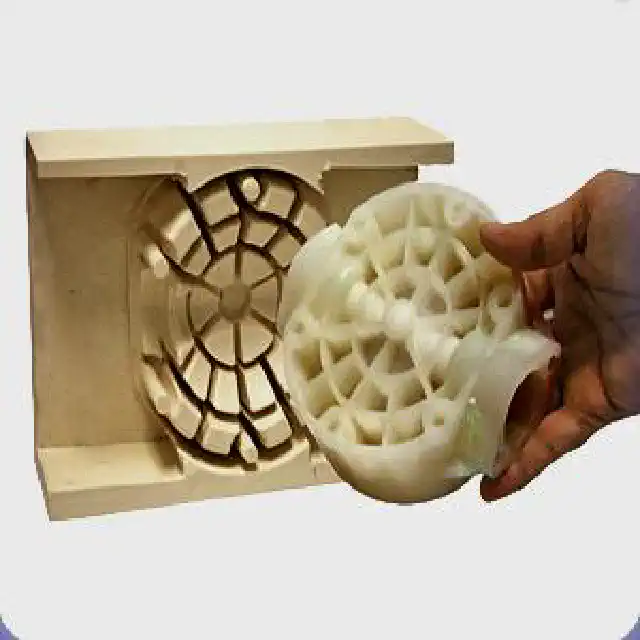 Résines époxy, laminage et mastic